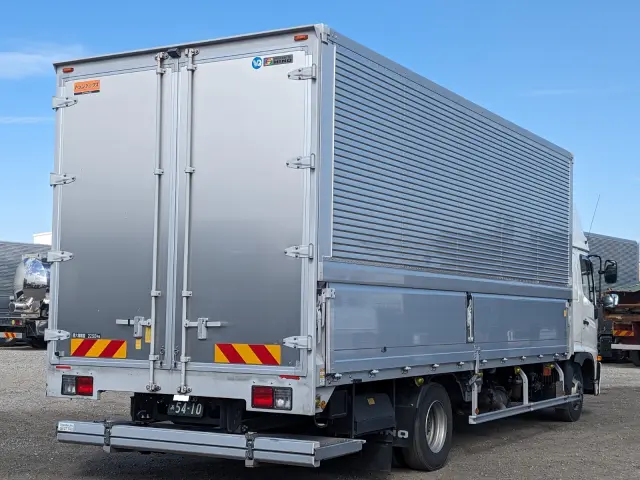 日野 レンジャー 2KG-FD2ABG(2WD)の写真5