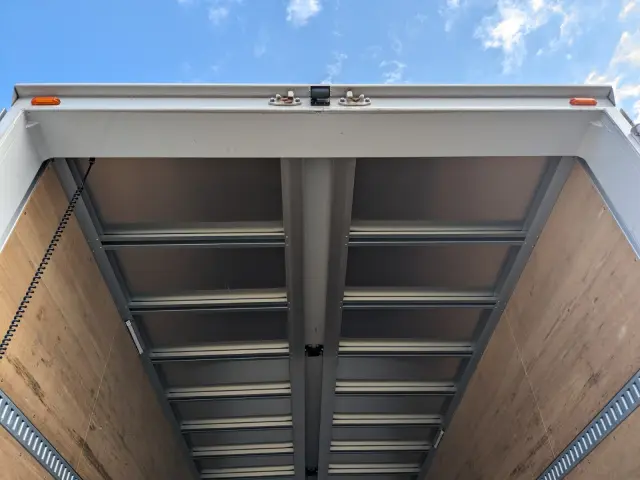 日野 レンジャー 2KG-FD2ABG(2WD)の写真13