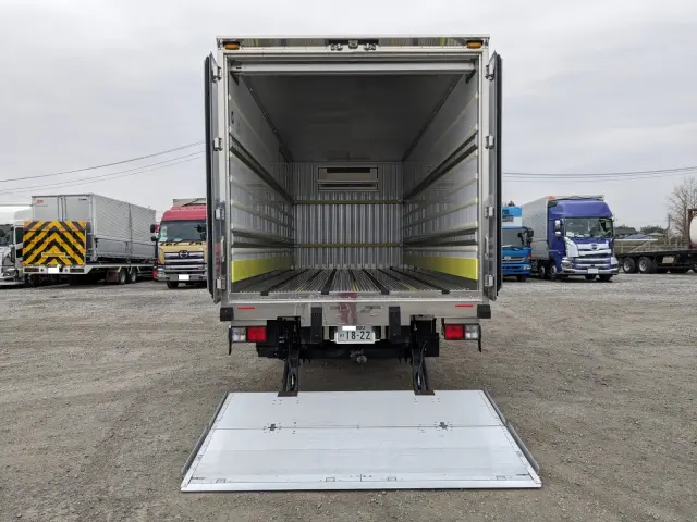 日野 レンジャー 2KG-FC2ABG(2WD)の写真9