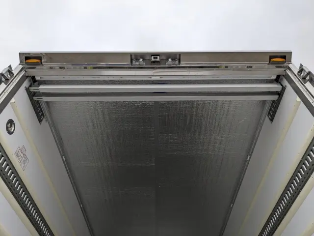 日野 レンジャー 2KG-FC2ABG(2WD)の写真13