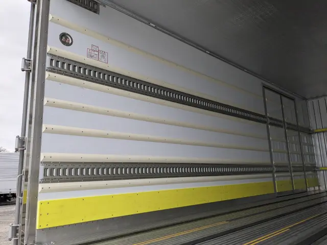 日野 レンジャー 2KG-FC2ABG(2WD)の写真22