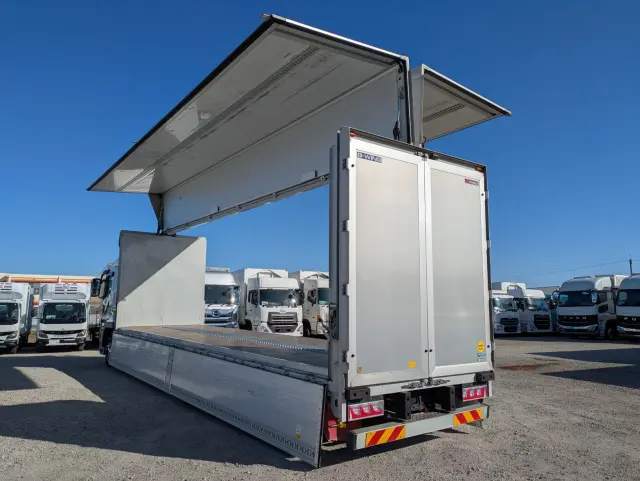 三菱 スーパーグレート 2PG-FS74HZ(8x4)の写真35