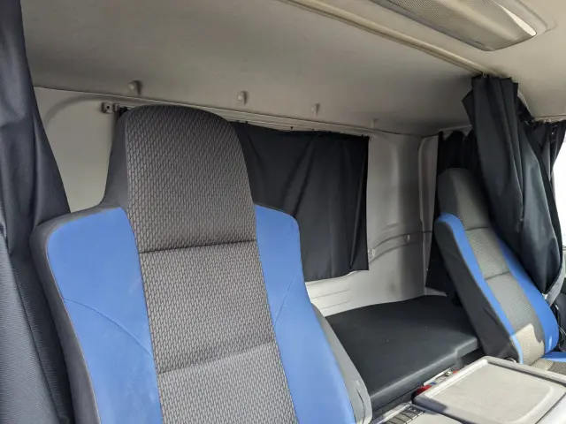 いすゞ ギガ QKG-CYJ77B(8x4)の写真38