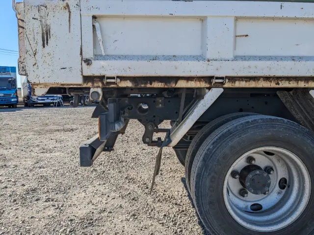 いすゞ エルフ TPG-NJR85AD(2WD)の写真23