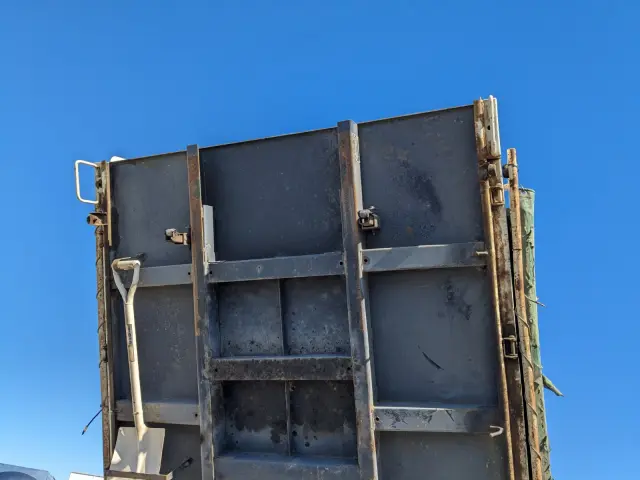 いすゞ エルフ TPG-NJR85AD(2WD)の写真32