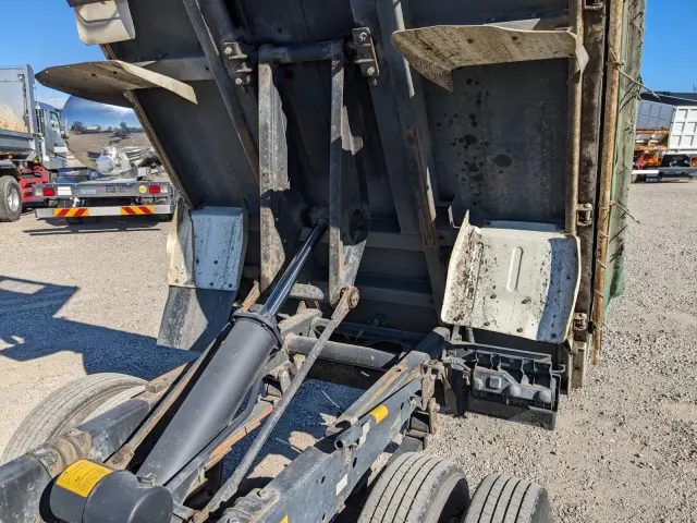 いすゞ エルフ TPG-NJR85AD(2WD)の写真33