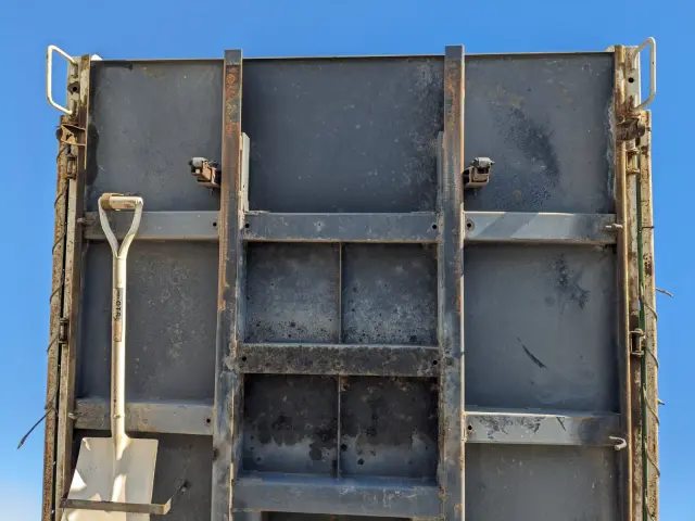 いすゞ エルフ TPG-NJR85AD(2WD)の写真34