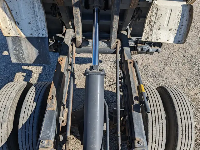 いすゞ エルフ TPG-NJR85AD(2WD)の写真35