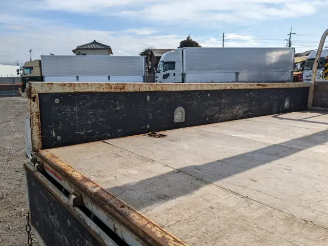 いすゞ エルフ TPG-NKR85AR(2WD)の写真15