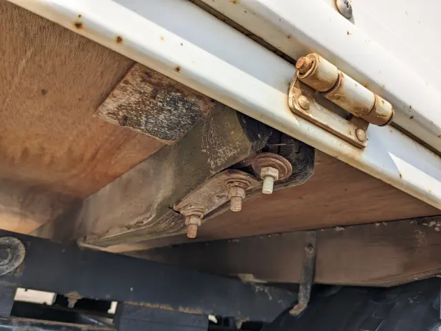 いすゞ エルフ TPG-NKR85AR(2WD)の写真21