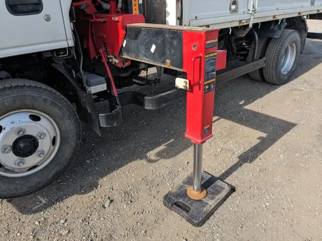 いすゞ エルフ TPG-NKR85AR(2WD)の写真32