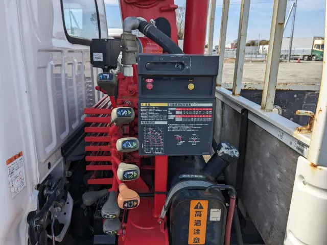 いすゞ エルフ TPG-NKR85AR(2WD)の写真33