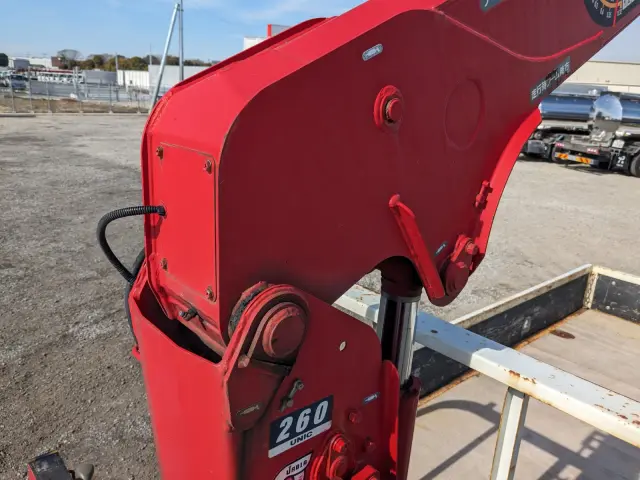 いすゞ エルフ TPG-NKR85AR(2WD)の写真35