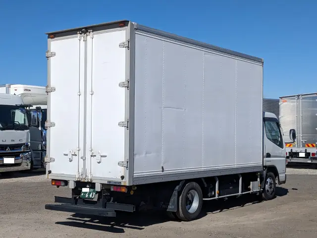 三菱 キャンター TPG-FEA20(2WD)の写真5