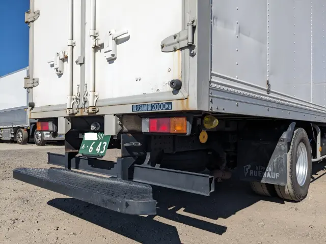 三菱 キャンター TPG-FEA20(2WD)の写真7