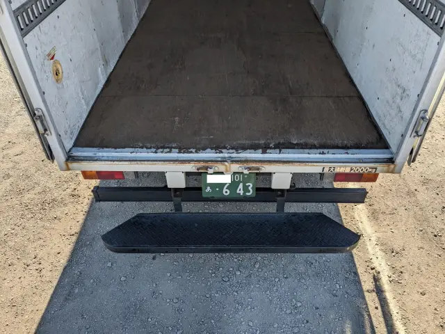 三菱 キャンター TPG-FEA20(2WD)の写真10