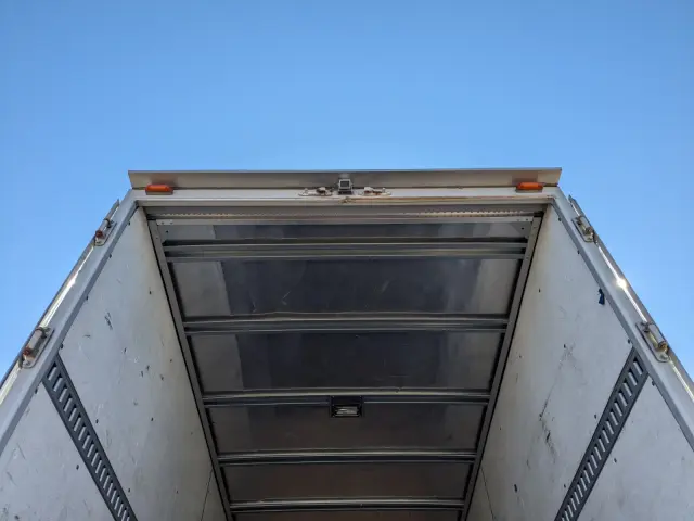 三菱 キャンター TPG-FEA20(2WD)の写真11