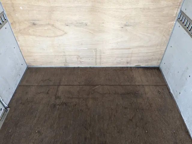 三菱 キャンター TPG-FEA20(2WD)の写真14