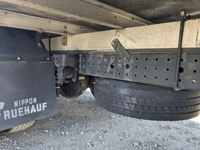 三菱 キャンター TPG-FEA20(2WD)の写真22