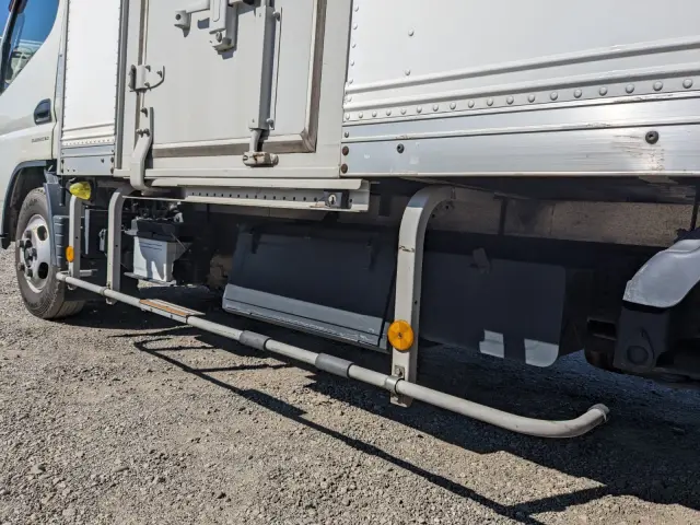 三菱 キャンター TPG-FEA20(2WD)の写真25