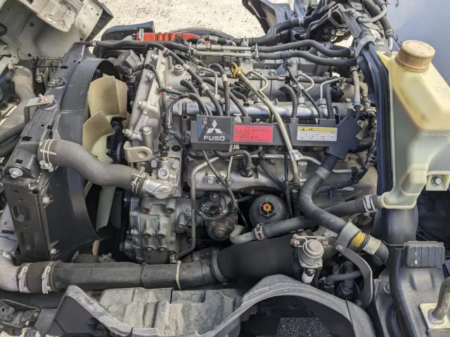 三菱 キャンター TPG-FEA20(2WD)の写真39