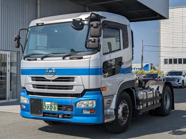 ＵＤ クオン QKG-GK5XAB(2WD)の写真1