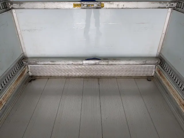 いすゞ フォワード TKG-FRR90S2(2WD)の写真20