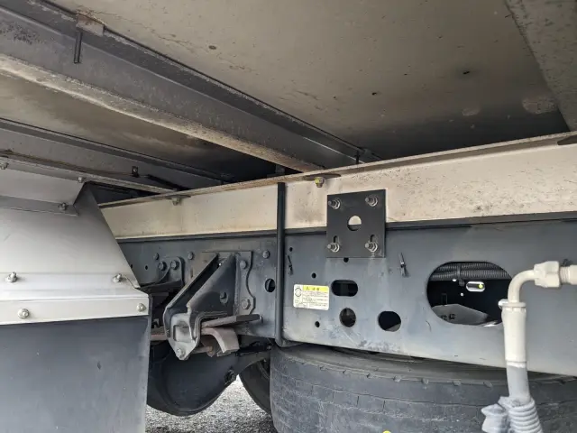 いすゞ フォワード TKG-FRR90S2(2WD)の写真29