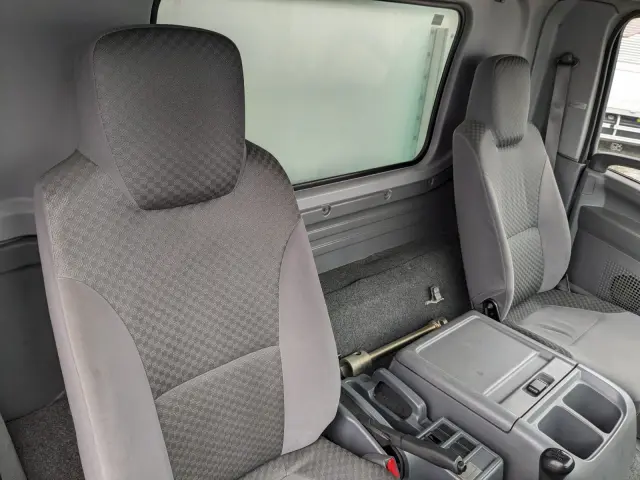 いすゞ フォワード TKG-FRR90S2(2WD)の写真41