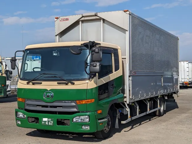 ＵＤ コンドル TKG-MK38L(2WD)の写真1