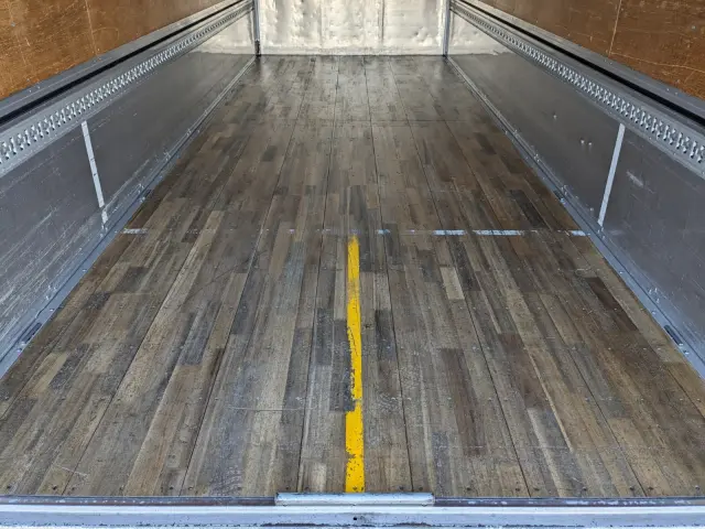 UD コンドル TKG-MK38L(2WD)の写真12