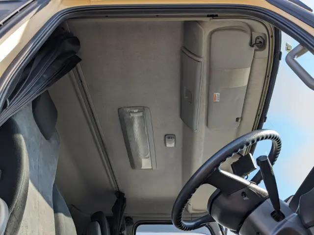 UD コンドル TKG-MK38L(2WD)の写真33