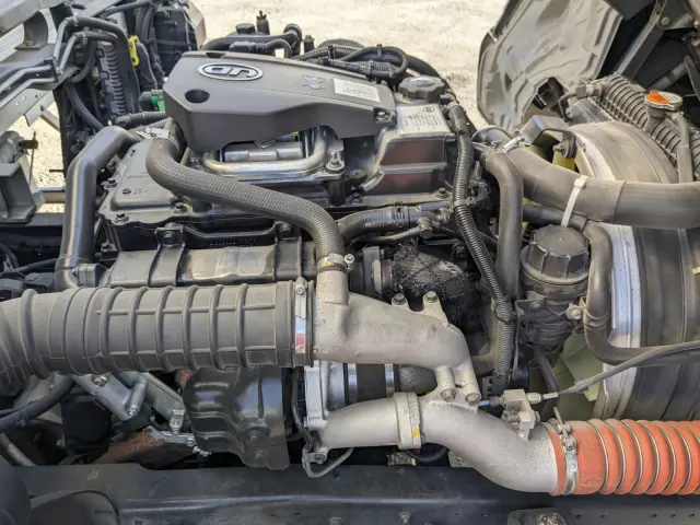 UD コンドル TKG-MK38L(2WD)の写真41