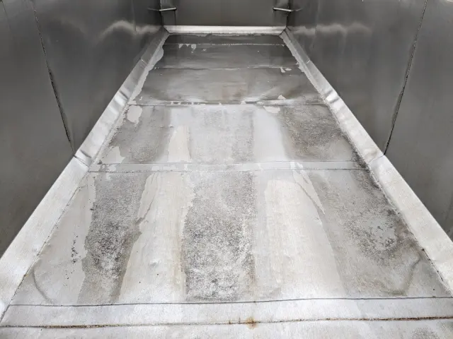 いすゞ ギガ QPG-CYZ77B(6x4)の写真11