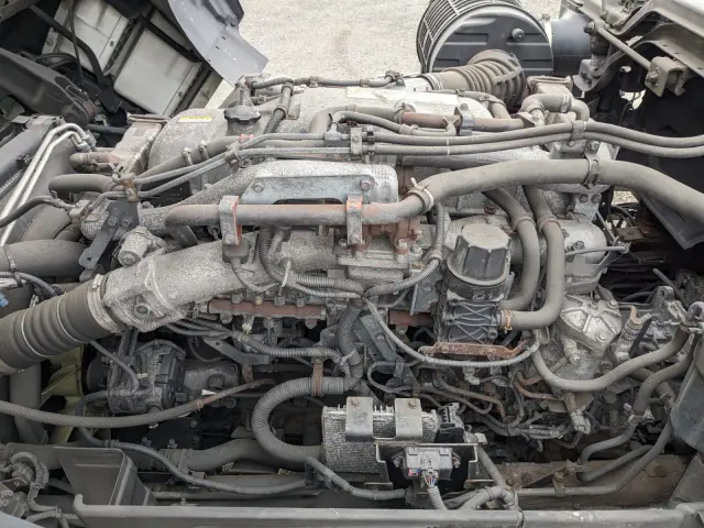 いすゞ ギガ QPG-CYZ77B(6x4)の写真47