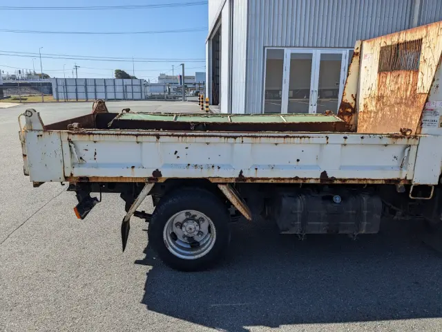 日野 デュトロ TKG-XZC610T(2WD)の写真17