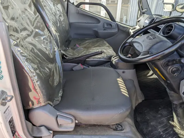 日野 デュトロ TKG-XZC610T(2WD)の写真38