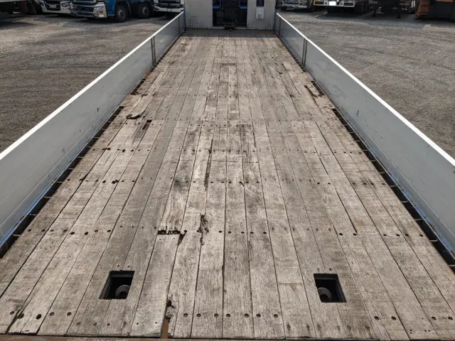 三菱 スーパーグレート QPG-FS64VZ(8x4)の写真11