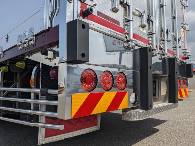 ＵＤ クオン 2PG-CG5CA(8x4)の写真7