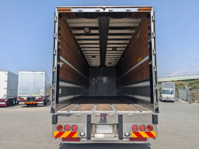 ＵＤ クオン 2PG-CG5CA(8x4)の写真9