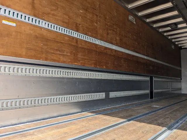 ＵＤ クオン 2PG-CG5CA(8x4)の写真14