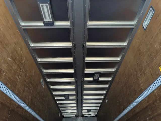 ＵＤ クオン 2PG-CG5CA(8x4)の写真16