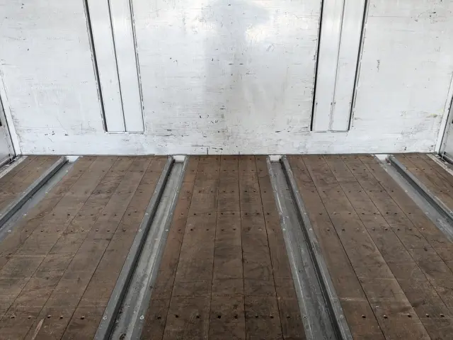 ＵＤ クオン 2PG-CG5CA(8x4)の写真17