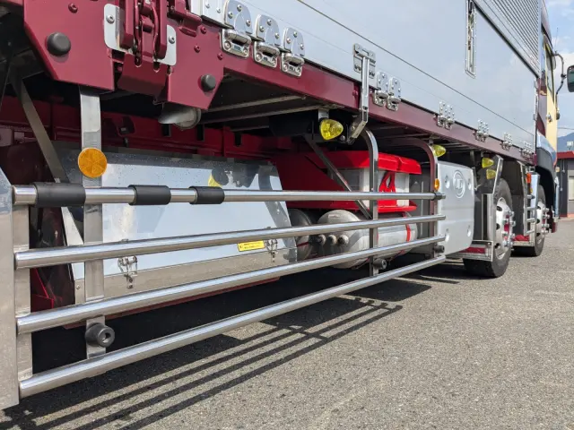 ＵＤ クオン 2PG-CG5CA(8x4)の写真33