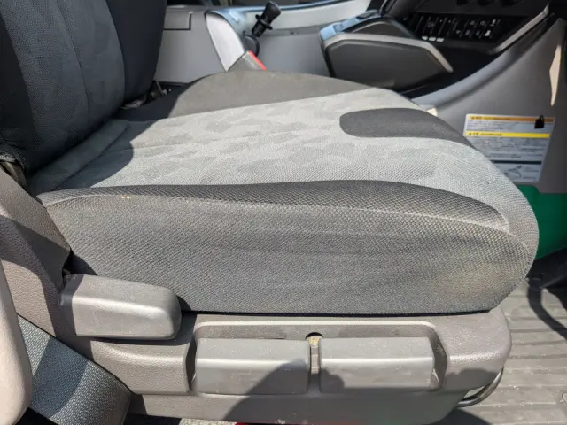 ＵＤ クオン 2PG-CG5CA(8x4)の写真34