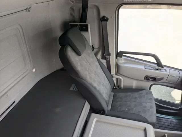 ＵＤ クオン 2PG-CG5CA(8x4)の写真36