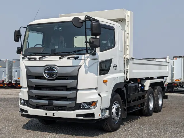 日野 プロフィア 2DG-FS1AGE(6x4)の写真1