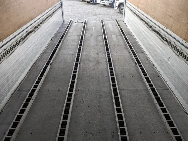 日野 レンジャー TKG-FD7JMAA(2WD)の写真17