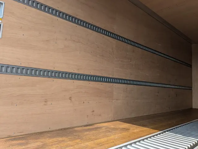 日野 レンジャー 2KG-FD2ABG(2WD)の写真12