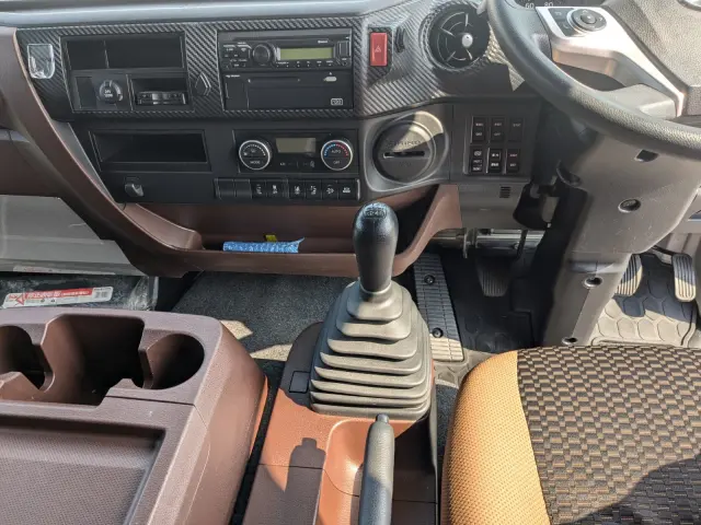 日野 レンジャー 2KG-FD2ABG(2WD)の写真32